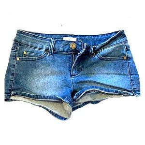 O’Neill medium wash jean shorts